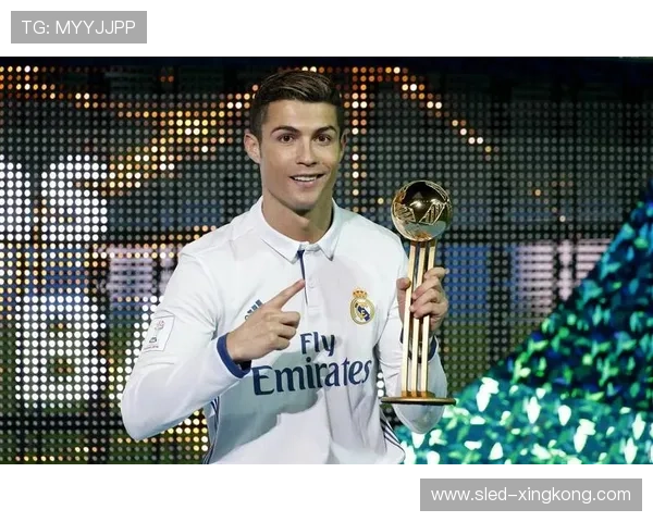 全球最帅足球球星阵容榜单 颜值与实力并存的十位球员盘点