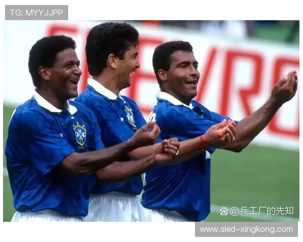 以摇花手庆祝进球的足球球星们及其精彩瞬间回顾